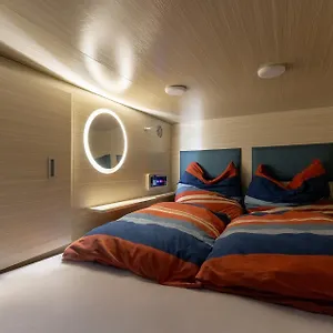  Capsulehotel Mue Cubes - Capsule Zwitserland