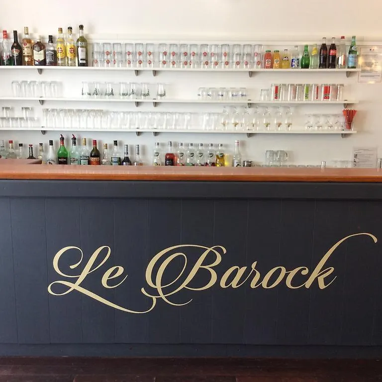 Le Barock Hotel Saint-Mandrier-sur-Mer 2*,